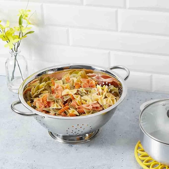 Metal Colander with Stainless Steel Finish by Home Basics, 7 QT | Large Colander | with Easy-Grip Handles | Strainers and Colanders Perfect for Pasta and Veggies