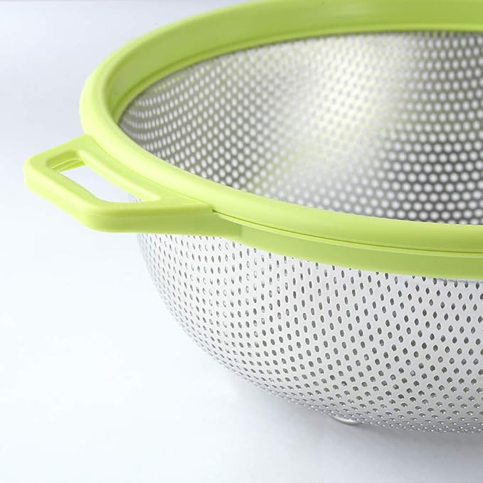 HiramWare Stainless Steel Colander With Handle and Legs, Large Metal Green Strainer for Pasta, Spaghetti, Berry, Veggies, Fruits, Noodles, Salads, 5-quart 10.5” Kitchen Mesh Colander, Dishwasher Safe