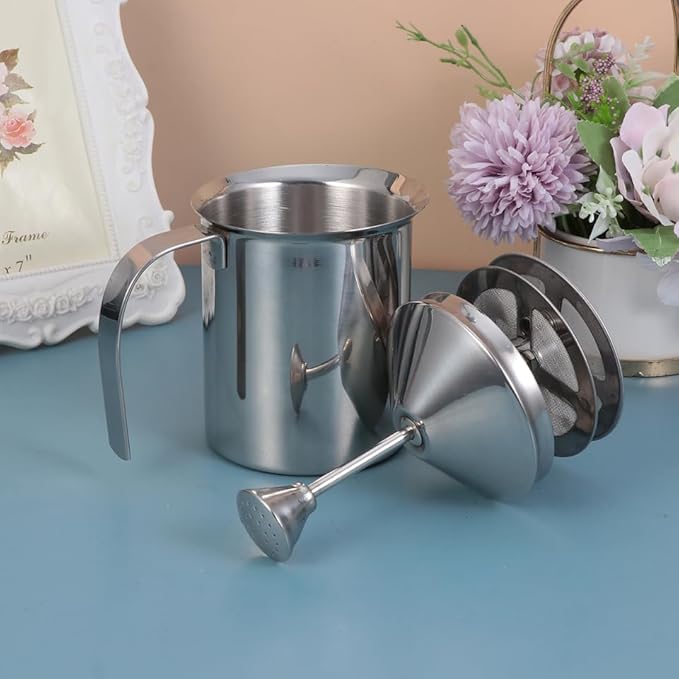 Cabilock 400cc Stainless Steel Manual Frother Double Layer Filter Screen Coffee Frothing Pitcher for Rich Coffee Shop