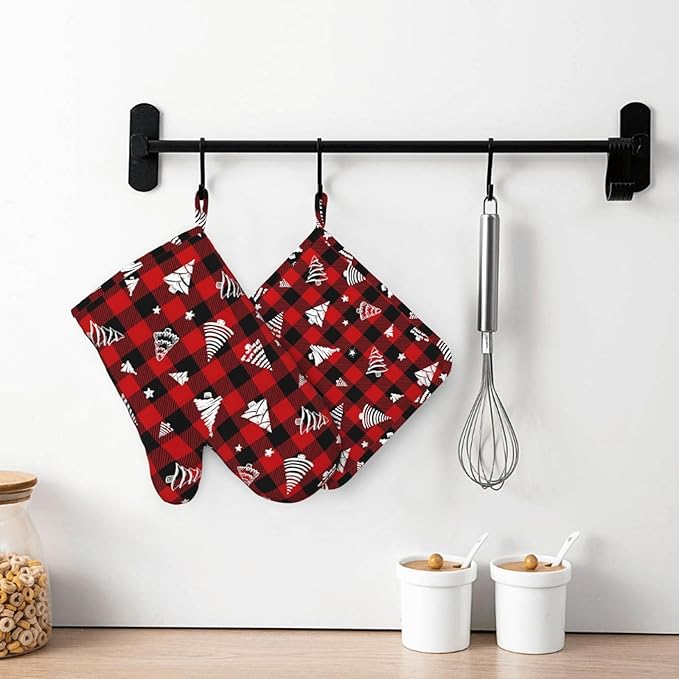 Red Gingham Plaid Christmas Tree Oven Mitts and Pot Holders Set, 4pcs Silicone Oven Glove for Kitchen Heat Resistant Oven Mitts and Potholders Non-Slip for Cooking