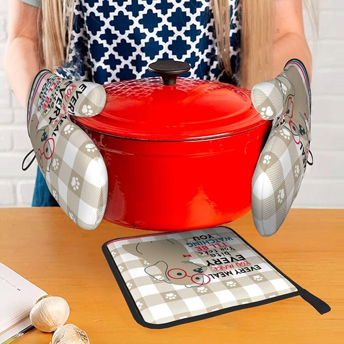 Funny Dog Oven Mitts and Pot Holders Sets of 3 Heat Resistant Hot Pads Cute Oven Gloves for Cooking Grilling Baking Kitchen Decor, Kitchen Gifts for Cooks Baker Cooking Lover Women