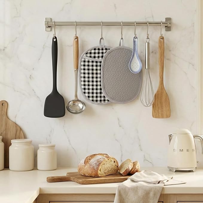 4-Pack Silicone Pot Holders for Kitchen Heat, Non-Slip Hot Pads with Hanging Loops, Quilted Liner Oven Mitts Alternative, Waterproof Trivets for Countertops Hot Pots and Pans (Gray)