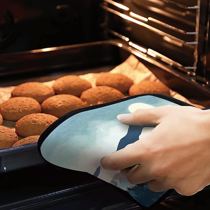 Mountains Nature Scenery Pot Holders Set of 2 Kitchen Heat Resistant Potholder for Microwave Cooking Baking Oven End Dishes and BBQ