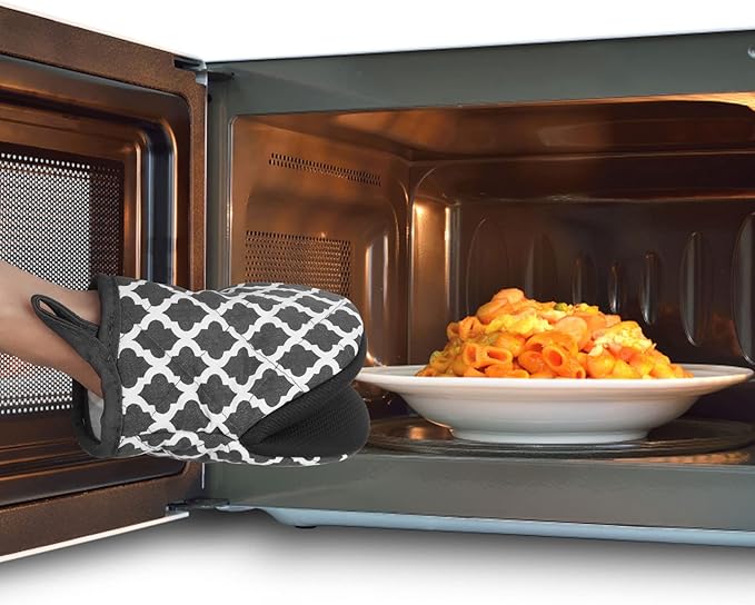 Short Oven Mitts, Heat Resistant 500°F, Silicone Grip Kitchen Gloves, Non-Slip for Baking, Grilling, BBQ, Machine Washable with Hanging Loop, 2-Pack Set, White Checkered Pattern