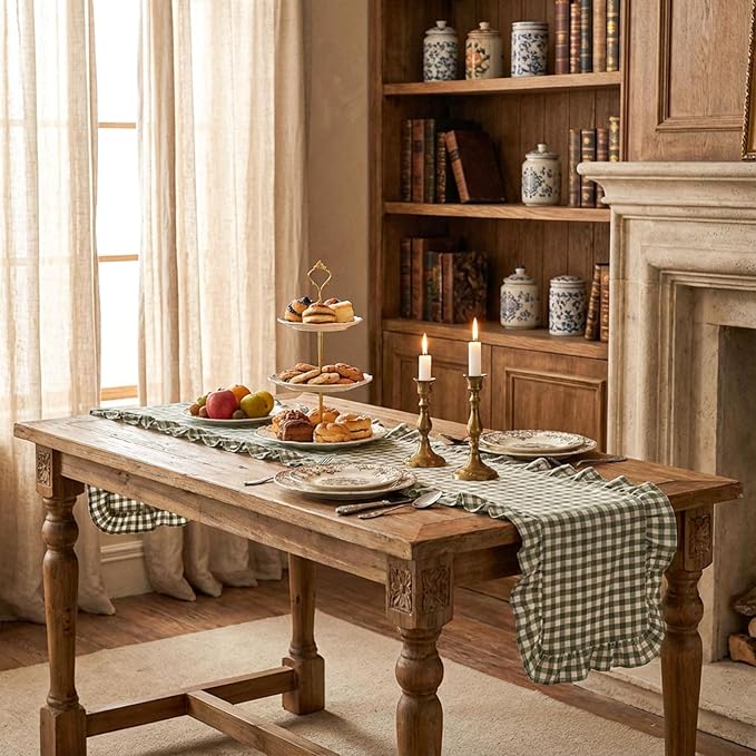 HunnmingRe 1 Pcs Green Plaid Gingham Ruffle Table Runner 72 x 13.8'' Farmhouse Table Runner 100% Cotton Scalloped Long Dresser Scarves for Dining Room, Wedding, Kitchen Rustic Home Decor