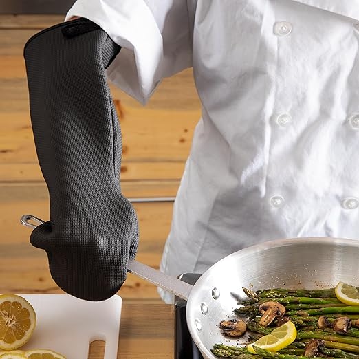 San Jamar UPM17BK Textured Neoprene Ultigrips Oven Mitt with WebGuard, 17" Length, Black