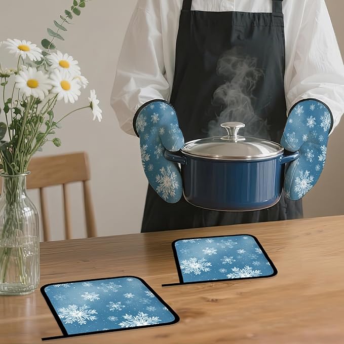 Snowflakes Oven Mitts and Pot Holders,Christmas Heat Resistant Oven Mitts Gloves and Pot Holder for Home Kitchen Decorations Cooking Baking BBQ Gifts,Set of 4