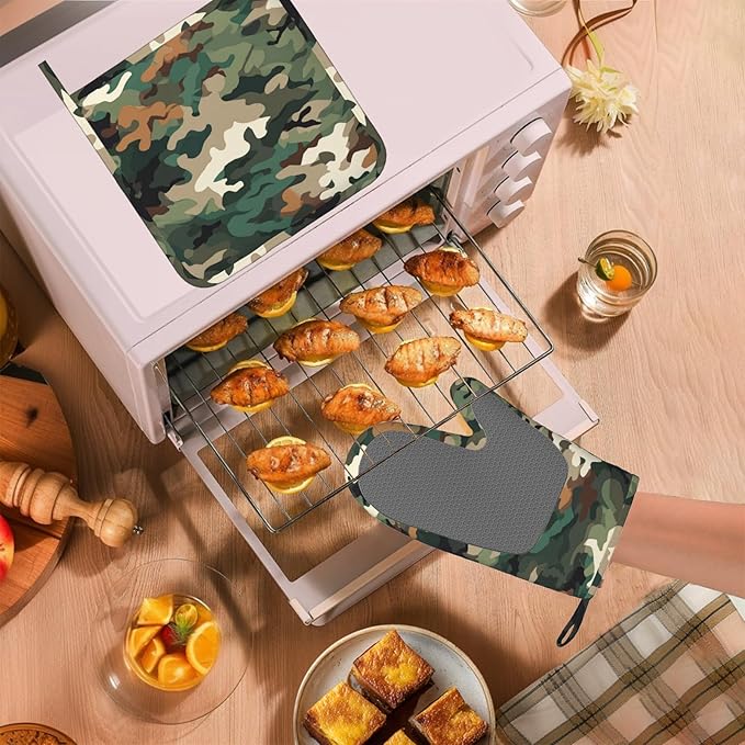 Green Camouflage Oven Mitt and Pot Holder with Silicone Heat Resistant Kitchen for Cooking BBQ Baking Grilling Cooking Protection