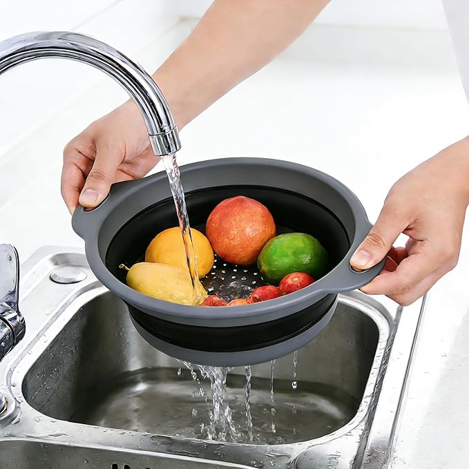 Collapsible Colander Set of 3 with Kitchen Counter Self-draining Base, Round Silicone Food Foldable Strainer for Cooking Pasta, Vegetables and Fruit (3QT, 4QT and 5QT)