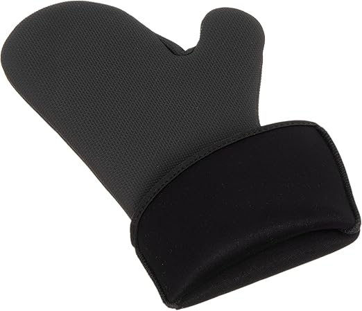 San Jamar Ultigrip Oven Mitt with Heat and Cold Protection for Cooking, Bakeries, Kitchens, And Restaurants, Neoprene, 17 Inches, Black, 1 Count