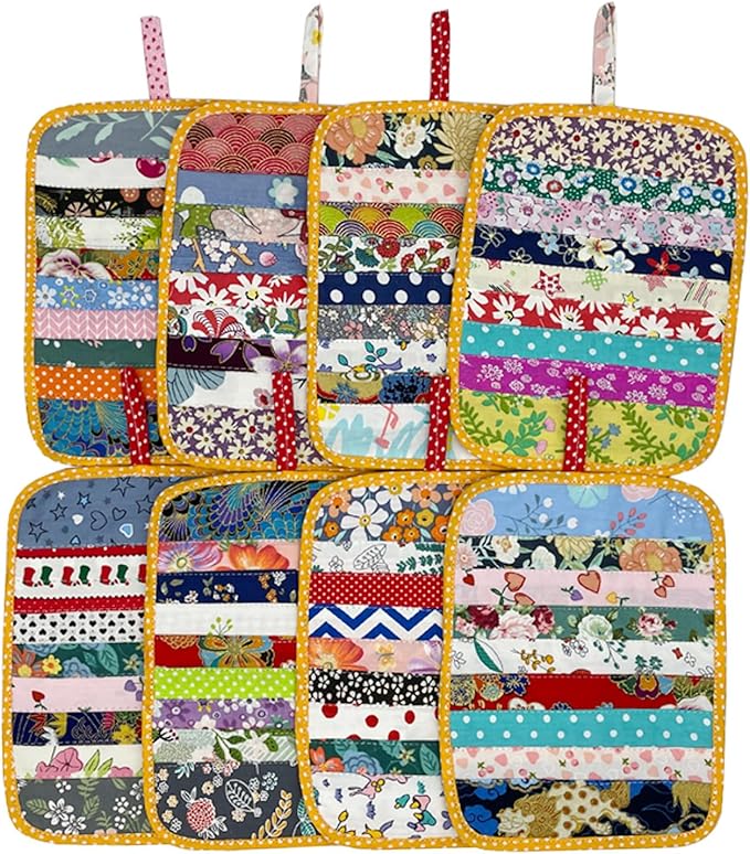 2Pcs Beautiful Cotton Pot Holders for Kitchen, 100% Cotton Fabric Handmade Patchwork Table Mats Set, Heat Resistant Mat Pads with Pocket and Hanging Loop, Potholder Teapot Mitts Washable