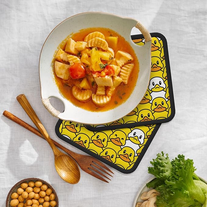 Cartoon Duck Pot Holders Set of 2,Cute Doodle Kitchen Heat Resistant Potholder for BBQ Cooking Baking,Food Hot Pad for Women Men