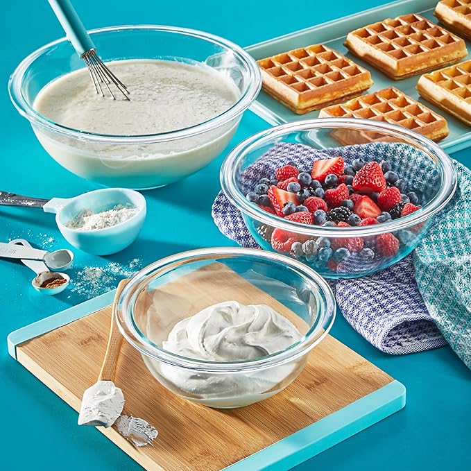Pyrex 3 Piece Glass Mixing Bowl Set with 1, 1.5, 2.5 Quart Mixing Bowls for Kitchen, Baking, and Storage, Microwave, Freezer, and Dishwasher Safe , Proudly Made in the USA