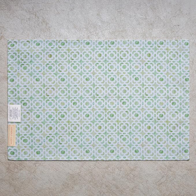 Maison d' Hermine Placemats Set of 4 100% Cotton Washable Cloth Place Mats Reusable Table Mats for Kitchen Dining Party Wedding Gifts for Mothers Day Spring/Summer (Just Floral, 13" x 19")