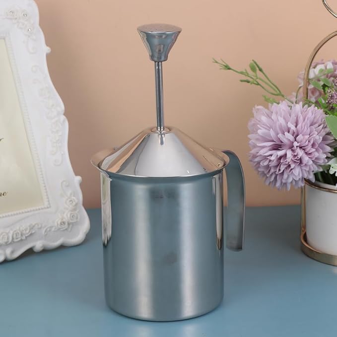 Cabilock 400cc Stainless Steel Manual Frother Double Layer Filter Screen Coffee Frothing Pitcher for Rich Coffee Shop