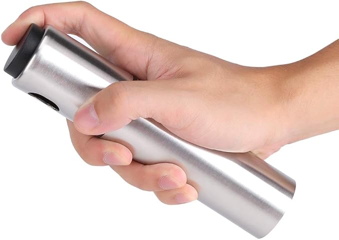 Olive Oil Sprayer, Olive Oil Spray Bottle for Cooking Stainless Steel Refillable Food- Oil Spray Bottle Vinegar Bottle Kitchen Olive Oil Jar for Cooking