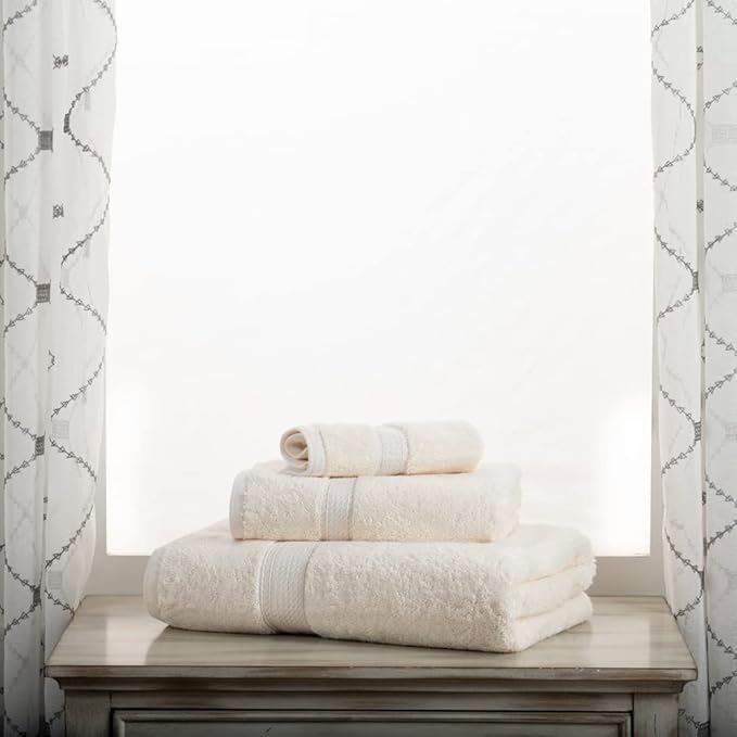 SUPERIOR Egyptian Cotton Pile 3 Piece Towel Set, Includes 1 Bath, 1 Hand, 1 Face Towel/Washcloth, Ultra Soft Luxury Towels, Thick Plush Essentials, Guest Bath, Spa, Hotel Bathroom, Cream
