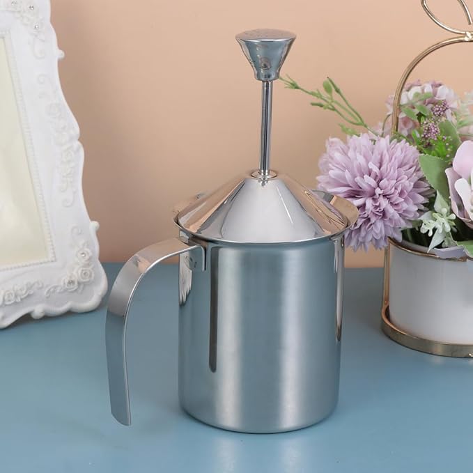 Cabilock Manual Milk Frother: Milk Frothing Pitcher with Double Mesh Screen - Stainless Steel Handheld Foamer for Coffee Latte Matcha Cappuccinos (800ml)