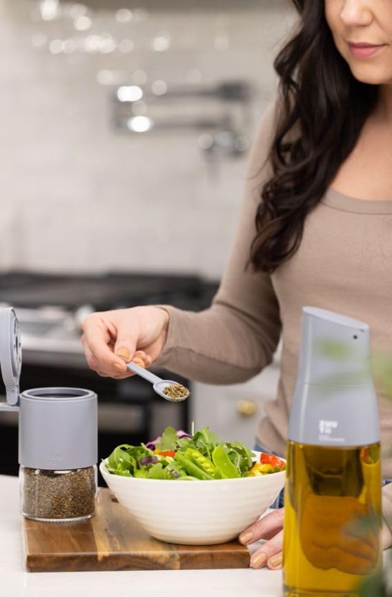 Zuutii Olive Oil Dispenser Bottle - Drip Free Spout for Kitchen, Glass, Cooking Oil & Vinegar, Light Gray