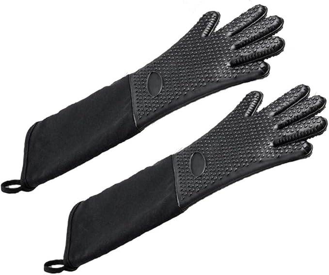 Extra Long Silicone Oven Mitts (20 Inch), Upgraded Heat Resistant 600°F Baking Gloves with Quilted Liner, Forearm Protection Oven Gloves for Pot Holders, Baking, BBQ (Black, 1 Pair)