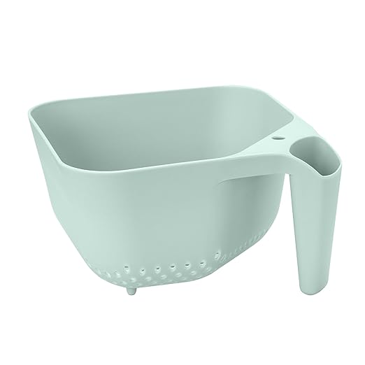 Tovolo Elements Square Colander with Handle Strainer Basket for Pasta Fruit Berries Veggies, Easy to Clean BPA Free Heat Resistant Plastic Colander with Spout 3 Quart Kitchen Strainer, Blue Haze