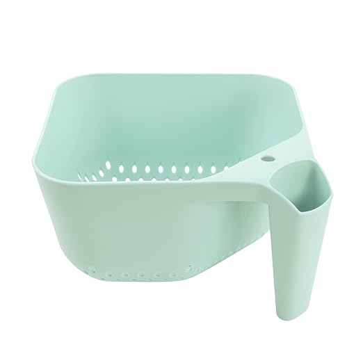 Tovolo Elements Square Colander with Handle Strainer Basket for Pasta Fruit Berries Veggies, Easy to Clean BPA Free Heat Resistant Plastic Colander with Spout 3 Quart Kitchen Strainer, Mint Green