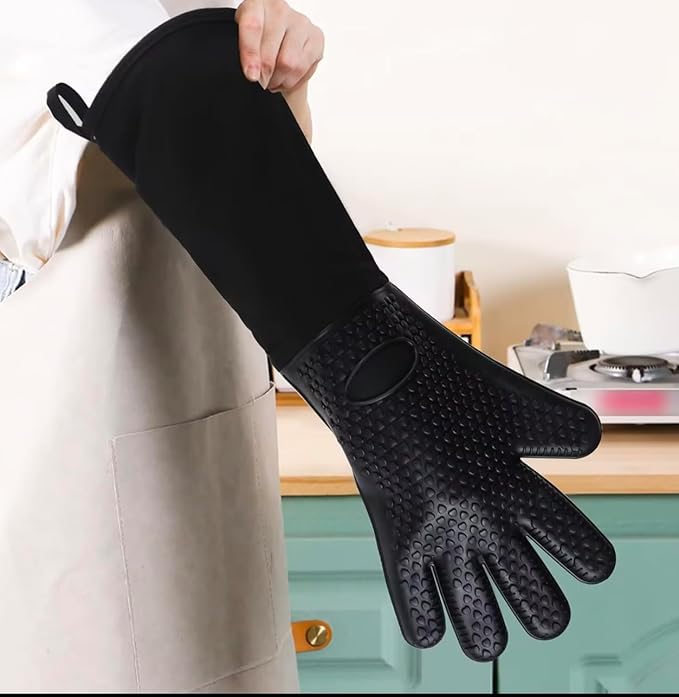 A Pair of Extra Long Non Slip Silicone Oven Mitts/Gloves, Heat Resistance,for Kitchen/BBQ, Black.19 inch