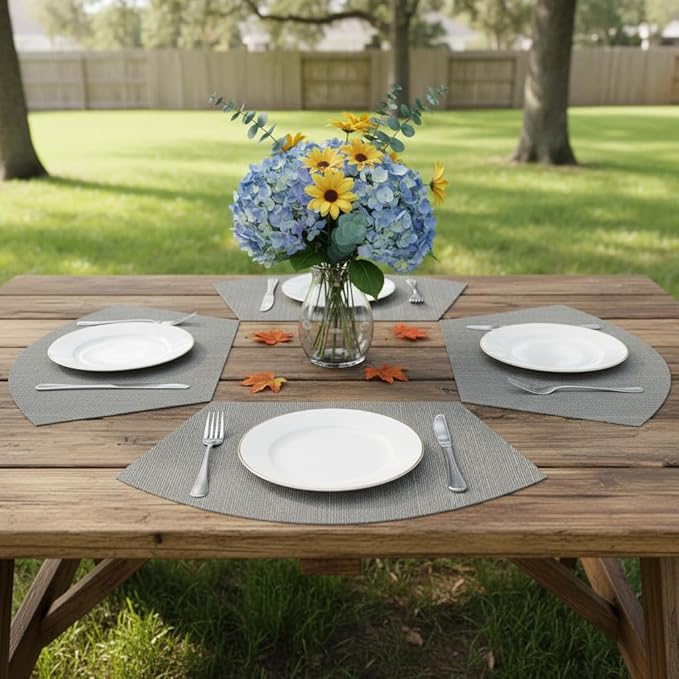 SHACOS Wedge Shaped Placemats Set of 4 Woven Vinyl Dining Table Place Mats Round Table Mats Non Slip Heat Resistant Wipe Clean Indoor Outdoor Table Decor (4, Gray)