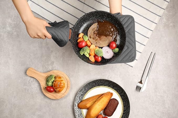 Oven Pot Holder with Pocket Cotton Heat Resistant Coaster Potholder Kitchen Hot Pad Oven Mitts for Cooking Square 7"x9" Set of 3 (Grey)