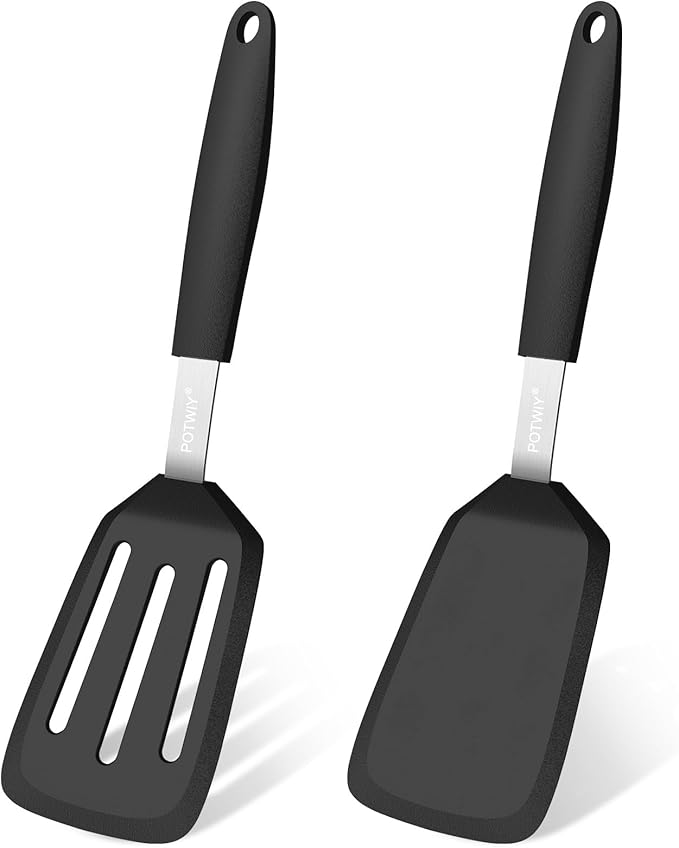 2 Pack Silicone Spatula Set, 600°F Heat Resistant Kitchen Spatula, BPA Free Solid & Slotted Turner, Flexible Cooking Utensils for Non Stick Frying Pan, Flipper for Eggs and Pancakes (Black)