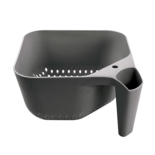 Tovolo Elements Square Colander with Handle Strainer Basket for Pasta Fruit Berries Veggies, Easy to Clean BPA Free Heat Resistant Plastic Colander with Spout 3 Quart Kitchen Strainer, Charcoal Gray