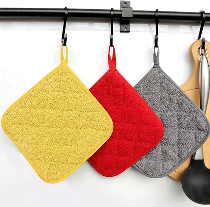 meioro 4-Pack Pot Holders for Kitchen High Heat Resistant Potholder, 100% Cotton Hot Pads, Quilted Terry Hot Pot Holder Set for Kitchens, Washable Trivet for Cooking and Baking 7x7 Inches (Yellow)