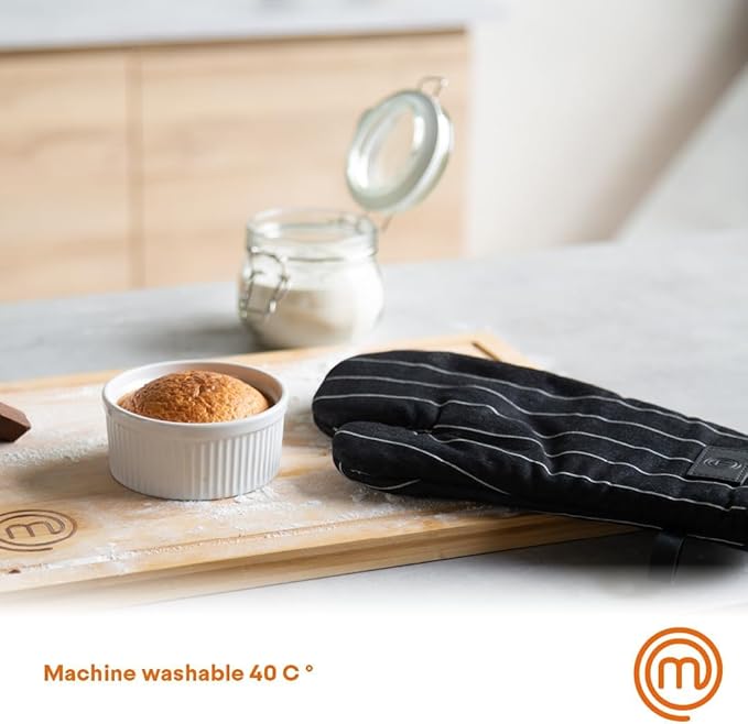MasterChef Chef Apron for Men & Women, Cooking Apron for the Kitchen & BBQ Grilling