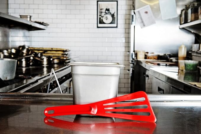 Matfer Bourgeat Exoglass® High Temperature Slotted Pelton Spatula/Turner, Red