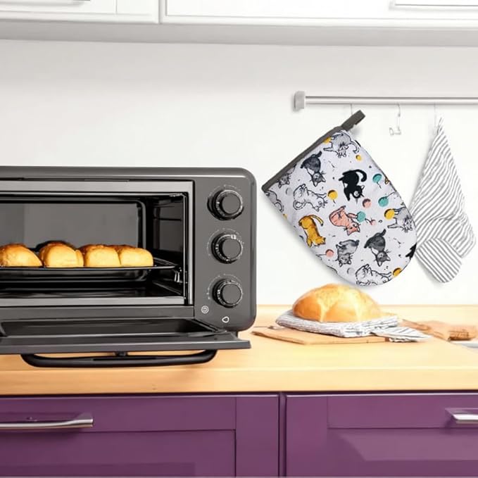 Cute Cat Oven Mitts, High Heat Resistant Kitchen Oven Gloves, Mini Silicone Oven Mitts, Non-Slip Grip Surfaces and Hanging Loop for Grilling, Baking, Cooking and Microwave, Gift