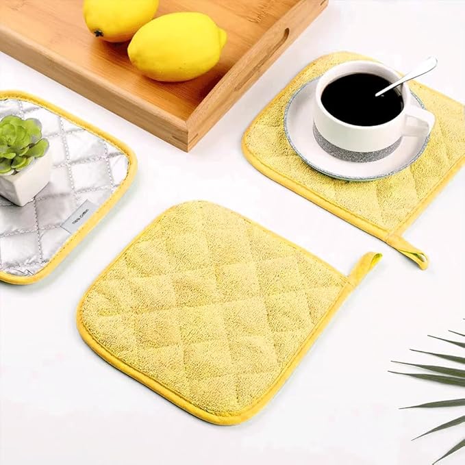 meioro 4-Pack Pot Holders for Kitchen High Heat Resistant Potholder, 100% Cotton Hot Pads, Quilted Terry Hot Pot Holder Set for Kitchens, Washable Trivet for Cooking and Baking 7x7 Inches (Yellow)