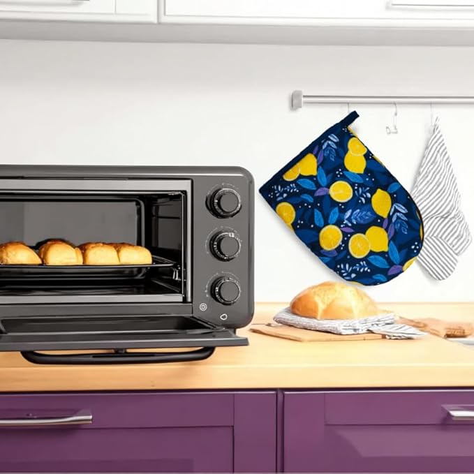 Lemon Oven Mitts, High Heat Resistant Kitchen Oven Gloves, Mini Silicone Oven Mitts, Non-Slip Grip Surfaces and Hanging Loop for Grilling, Baking, Cooking and Microwave, Gift