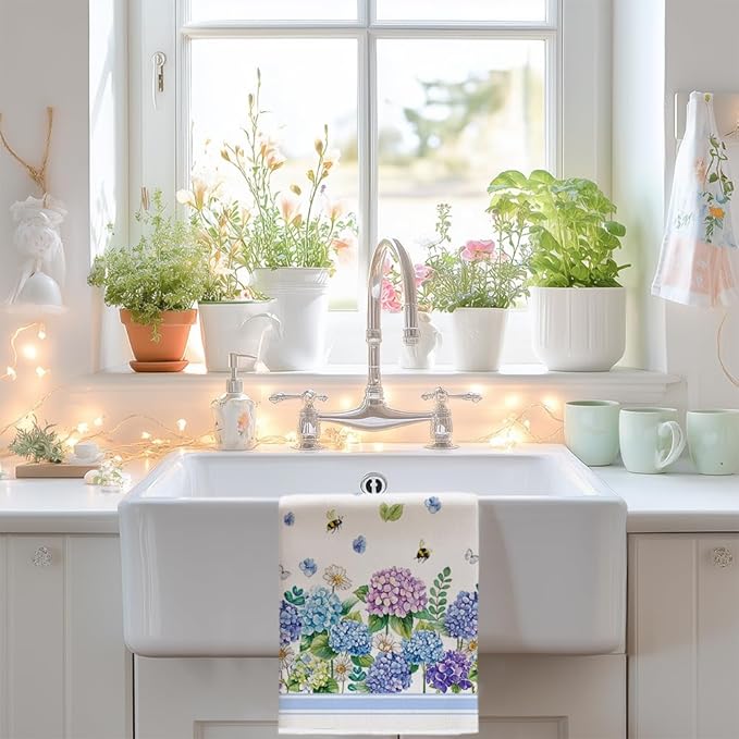 Purple Hydrangea Spring Kitchen Towels Set of 2,Bee Vase Flower Dish Hand Towels Farmhouse Indoor Outdoor Holiday Seasonal Decorations DD096
