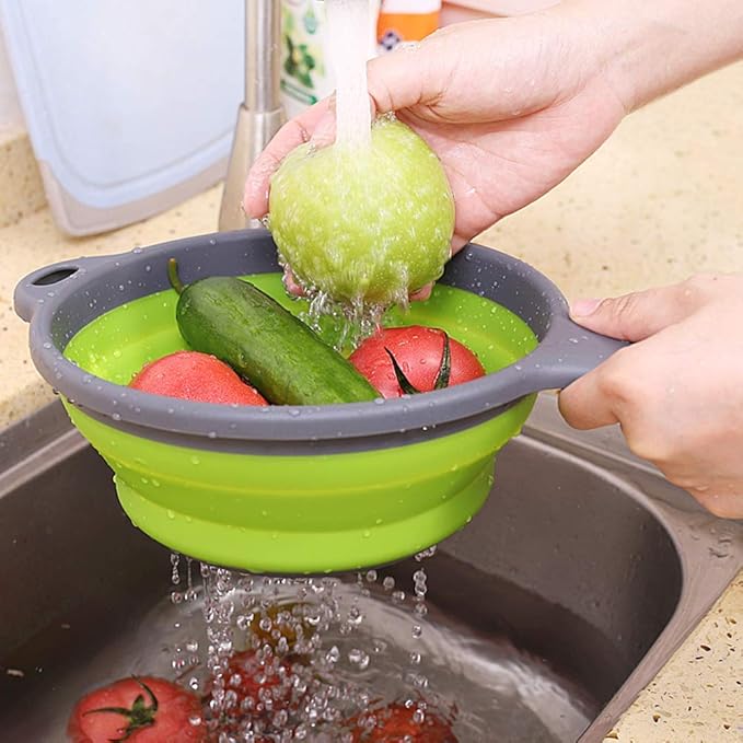 2 Pack Kitchen Foldable Silicone Strainer Colanders, Collapsible Colanders with Handles, Space-Saver Folding Strainer Colander for Draining Pasta, Vegetable (Green and Red)