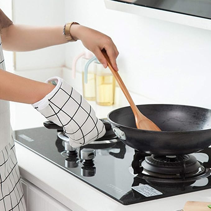 Oven Mitts and Potholders BBQ Gloves-Oven Mitts and Pot Holders with Recycled Infill Silicone Non-Slip Cooking Gloves for Cooking Baking Grilling (4-Piece Set) (White)