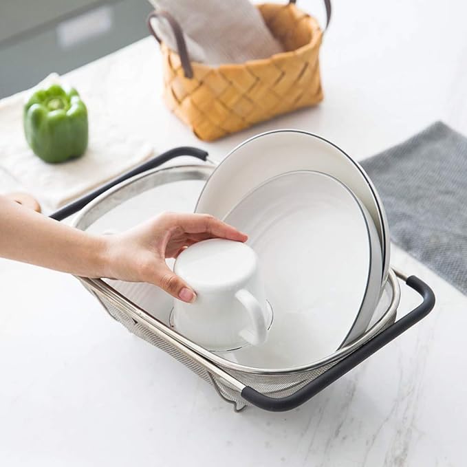 Suwimut 2 Pack Over the Sink Oval Colander for Kitchen, Stainless Steel Fine Mesh 6 Quart Strainer Basket with Expandable Rubber Grip Handles for Straining, Draining, Rinsing Fruits, Vegetables