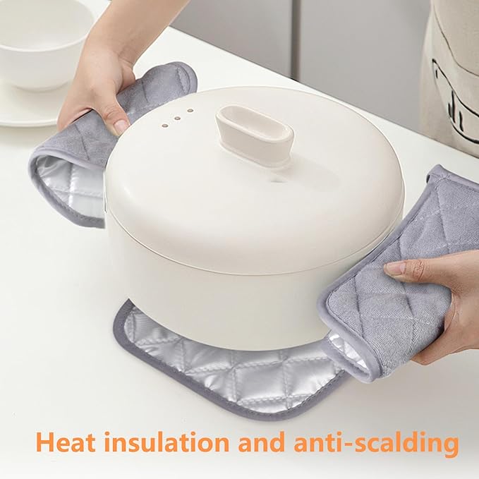 GeeRic 4 Pack Potholders for Kitchen, Heat-Resistant Quilted Cotton Hot Pads, Durable and Machine Washable with Hanging Loop Mat for Cooking, Baking, and Grilling Gray
