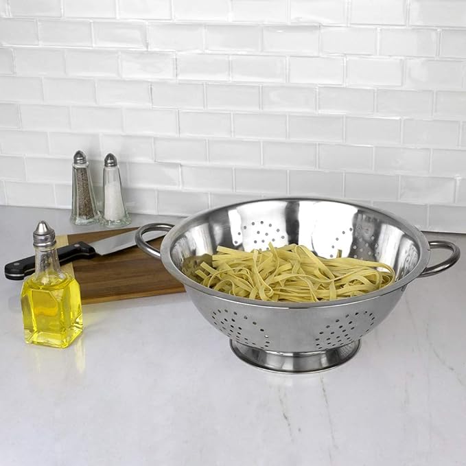 Metal Colander with Stainless Steel Finish by Home Basics, 7 QT | Large Colander | with Easy-Grip Handles | Strainers and Colanders Perfect for Pasta and Veggies