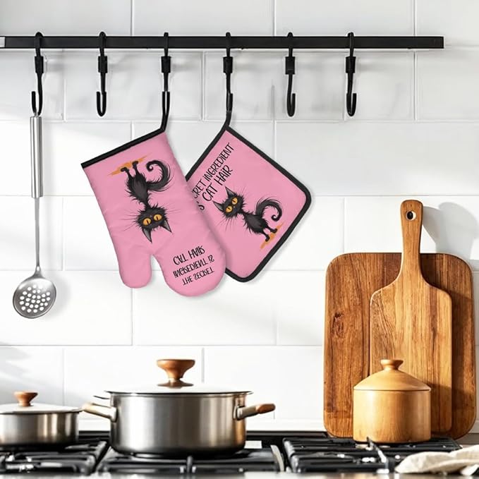 DYJYBMY The Secret Ingredient Is Cat Hair Pink Oven Mitts and Pot Holder Set, Cute Cat Kitchen Gadgets for Women Cat Lover, Housewarming Gifts for Cat Mom Hostess, Baking Gifts for Mom Aunt Sister BFF