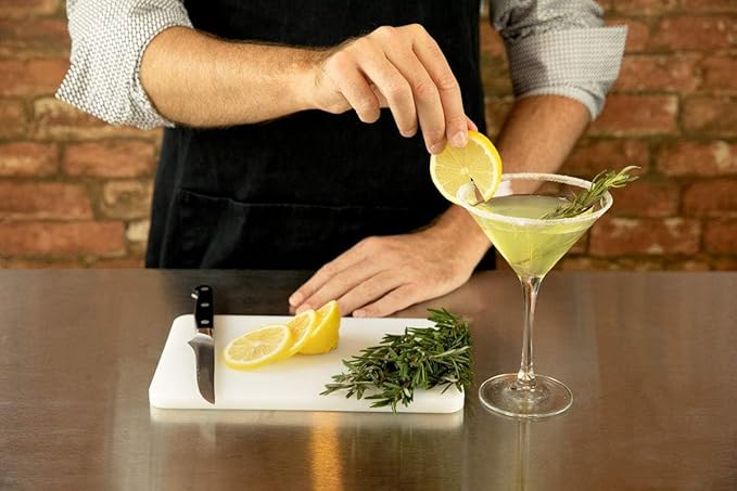 Small Plastic Bar Board 10 x 6 Inch - Lightweight and Convienent for Small Kitchens, Bartenders, Cutting Garnishes