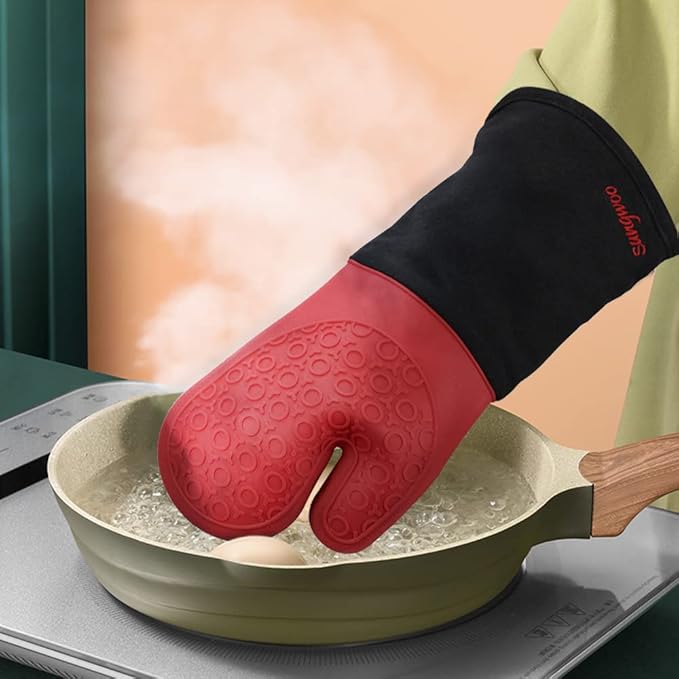 sungwoo Extra Long Silicone Oven Mitts, Heat Resistant Oven Gloves with Quilted Liner Non-Slip Textured Grip Perfect for BBQ, Baking, Cooking and Grilling - 1 Pair 14.6 Inch Red & Black
