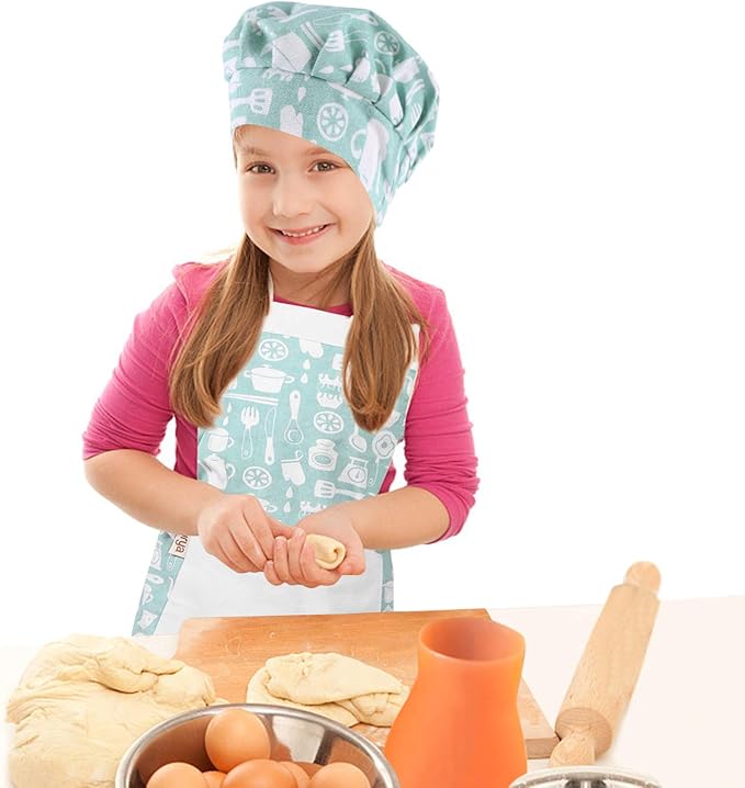 Adjustable Apron and Chef Hat Set for Cooking and Baking