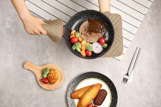 Oven Pot Holder with Pocket Cotton Heat Resistant Coaster Potholder Kitchen Hot Pad Oven Mitts for Cooking Square 7"x9"Set of 5 (Khaki)