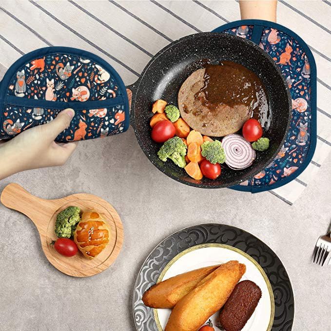 Pot Holders Set of 2 with Transparent Clear Silicone Shell and Nice Cat Flower Cotton Lining, Heat Resistant to 500 F Kitchen Oven Gloves Pot Holder for Cooking (Navy, Cat, Potholders)
