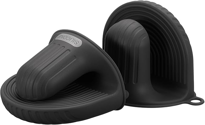 uxcell 2 Pcs Silicone Oven Mitts, Heat Resistant Mini Oven Gloves Silicone Pot Holders Mini Finger Protector Cooking Pinch Grips for Air Fryer Kitchen Cooking & Baking, Black